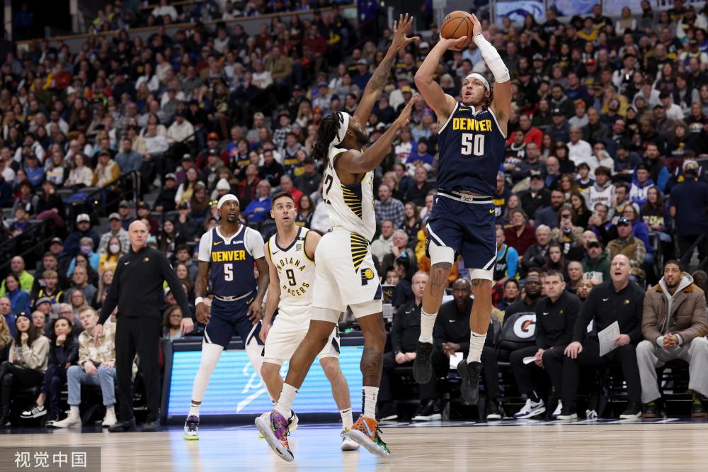 的球迷而言 的球迷而言